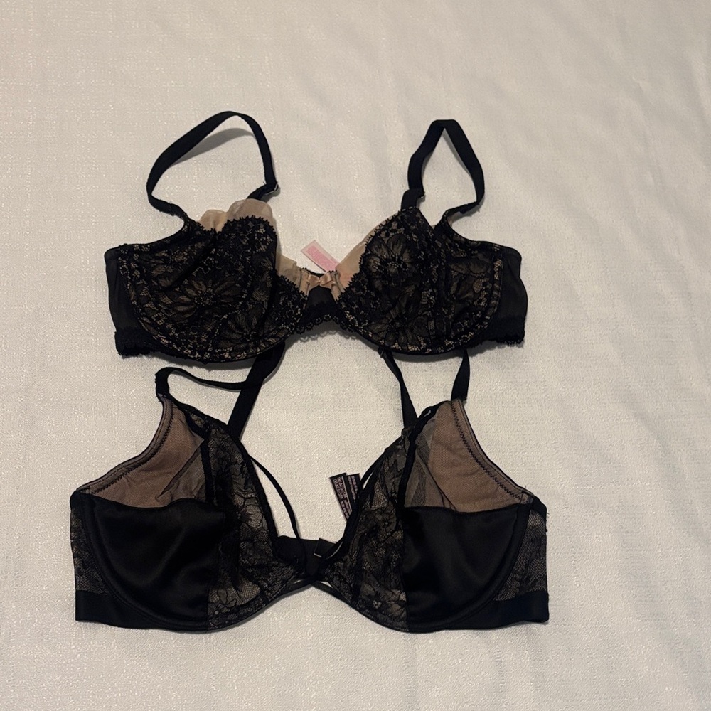 Victoria's Secret Black and Cream Lace Bra Set